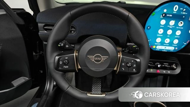Mini Cooper C 4th generation 2025 Черный из Кореи, фото 5
