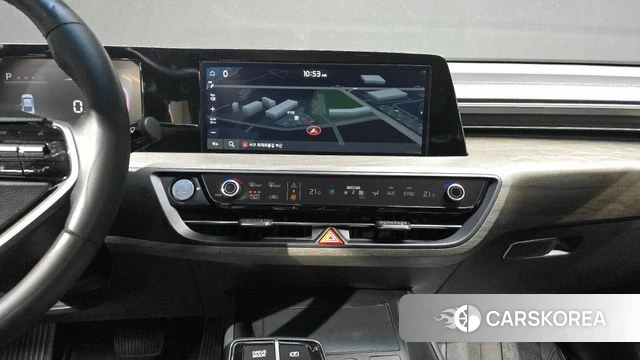 Kia K8 2024 Серебристо-серый из Кореи, фото 5