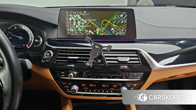 BMW 5 Series (G30) 2018 Черный из Кореи, фото 5