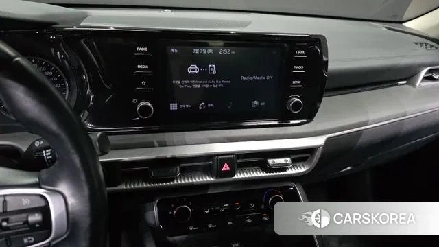 Kia K5 3rd generation 2023 Белый из Кореи, фото 5