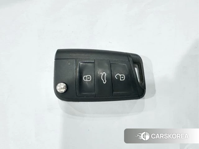 Volkswagen Tu Kai 2024 Белый из Китая, фото 5