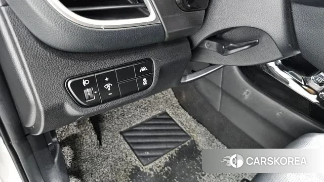 Kia Seltos 2022 Белый из Кореи, фото 5