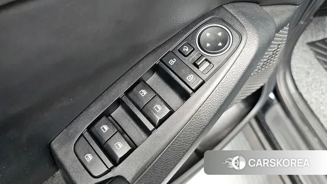 Kia Seltos 2022 Черный из Кореи, фото 5