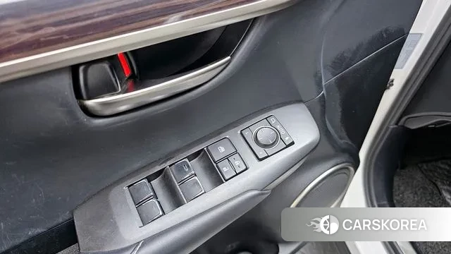 Lexus NX300h 2018 Белый из Кореи, фото 5