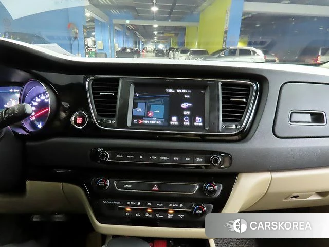 Kia The New Carnival 2019 Черный из Кореи, фото 5
