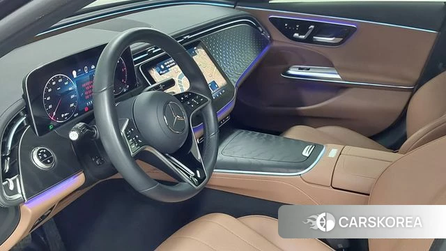 Mercedes-Benz E-Class W214 2024 Серый из Кореи, фото 5