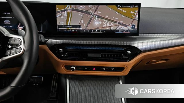 BMW 3 Series (G20) 2025 Белый из Кореи, фото 5