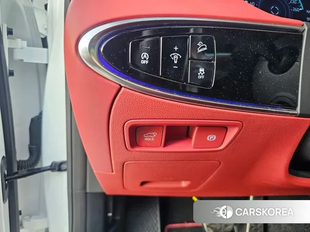 Genesis GV70 2024 Белый из Кореи, фото 5