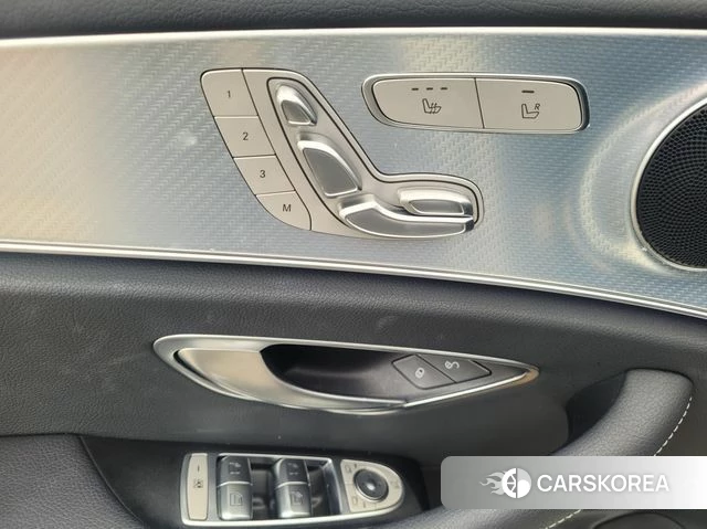 Mercedes-Benz E-Class W213 2020 Белый из Кореи, фото 5