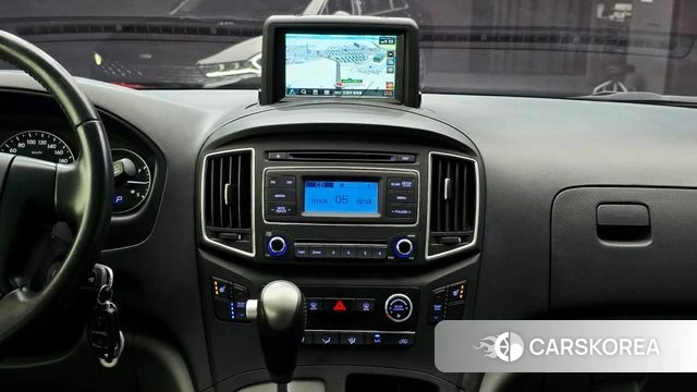 Hyundai The New Grand Starex 2019 Белый из Кореи, фото 5