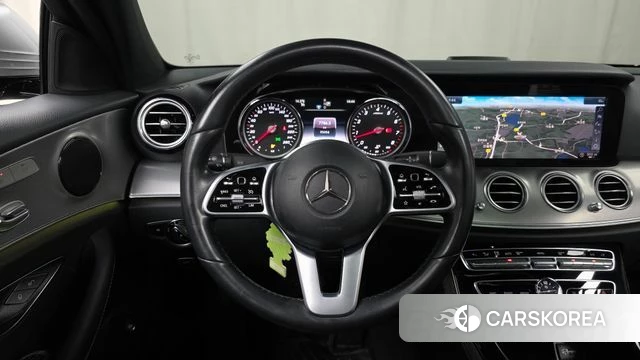 Mercedes-Benz E-Class W213 2019 Серебряный из Кореи, фото 5
