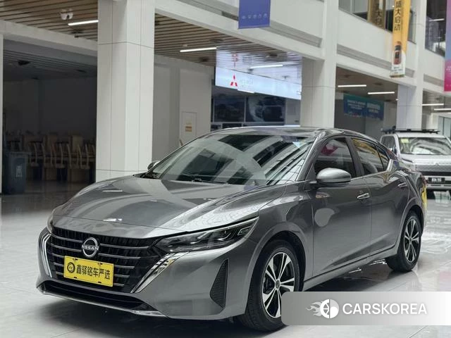 Nissan Xuan Yi 2024 Серебристо-серый из Китая, фото 5