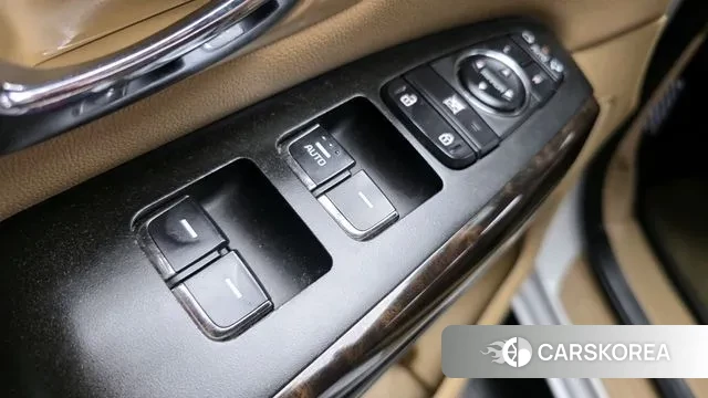 Kia The New Carnival 2018 Белый из Кореи, фото 5