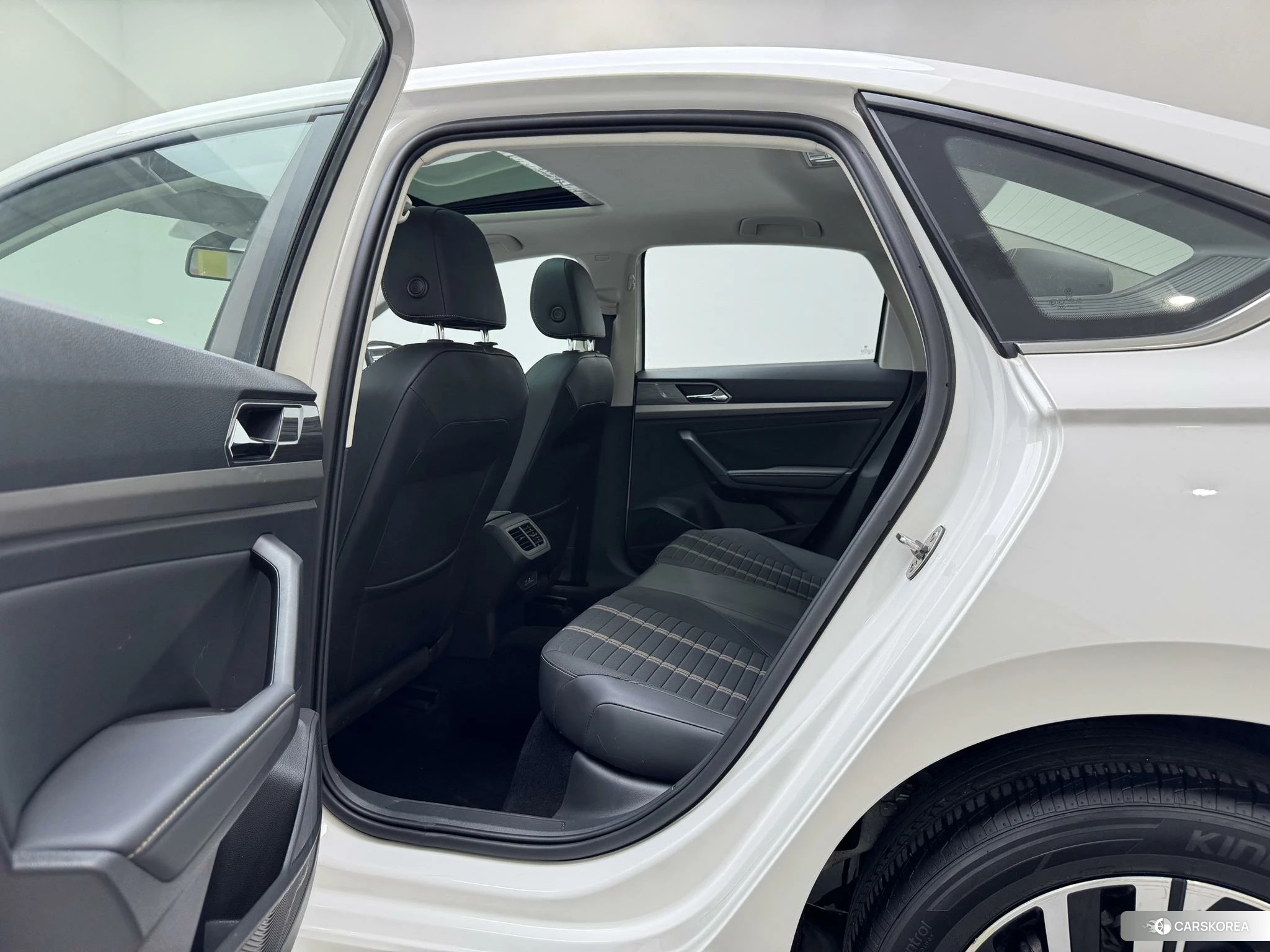 Volkswagen Lavida 2021 Белый из Китая, фото 5