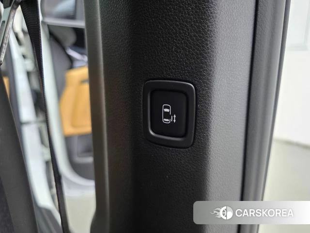 Kia Carnival 4th generation 2023 Белый из Кореи, фото 5