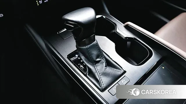 Lexus ES300h 7th generation 2023 Черный из Кореи, фото 5