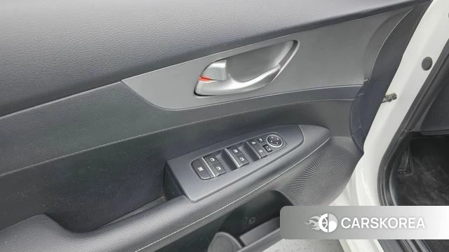 Kia Come New K3 2020 Белый из Кореи, фото 5