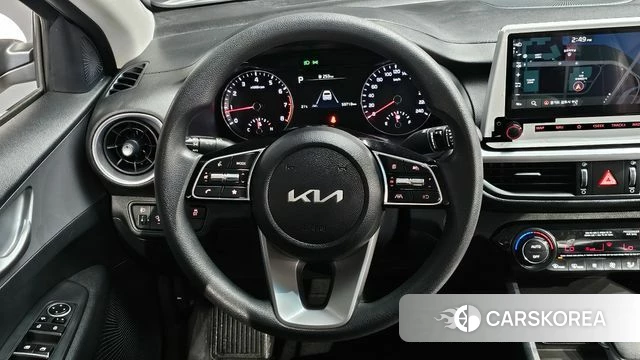 Kia The New K3 2nd generation 2022 Белый из Кореи, фото 5