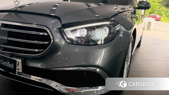 Mercedes-Benz E-Class W213 2022 Серый из Кореи, фото 5
