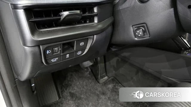 Hyundai Grandeur Hybrid (GN7) 2023 Белый из Кореи, фото 5