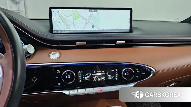 Genesis GV70 2022 Черный из Кореи, фото 5