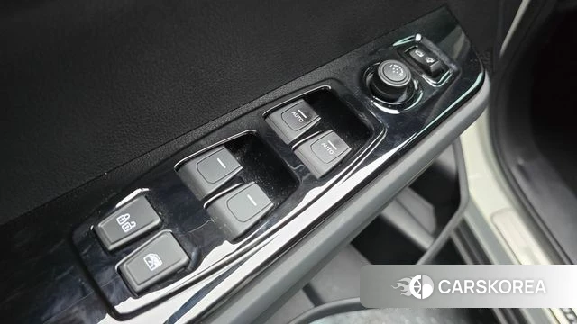 Ssangyong Torres 2023 Жемчужный цвет из Кореи, фото 5