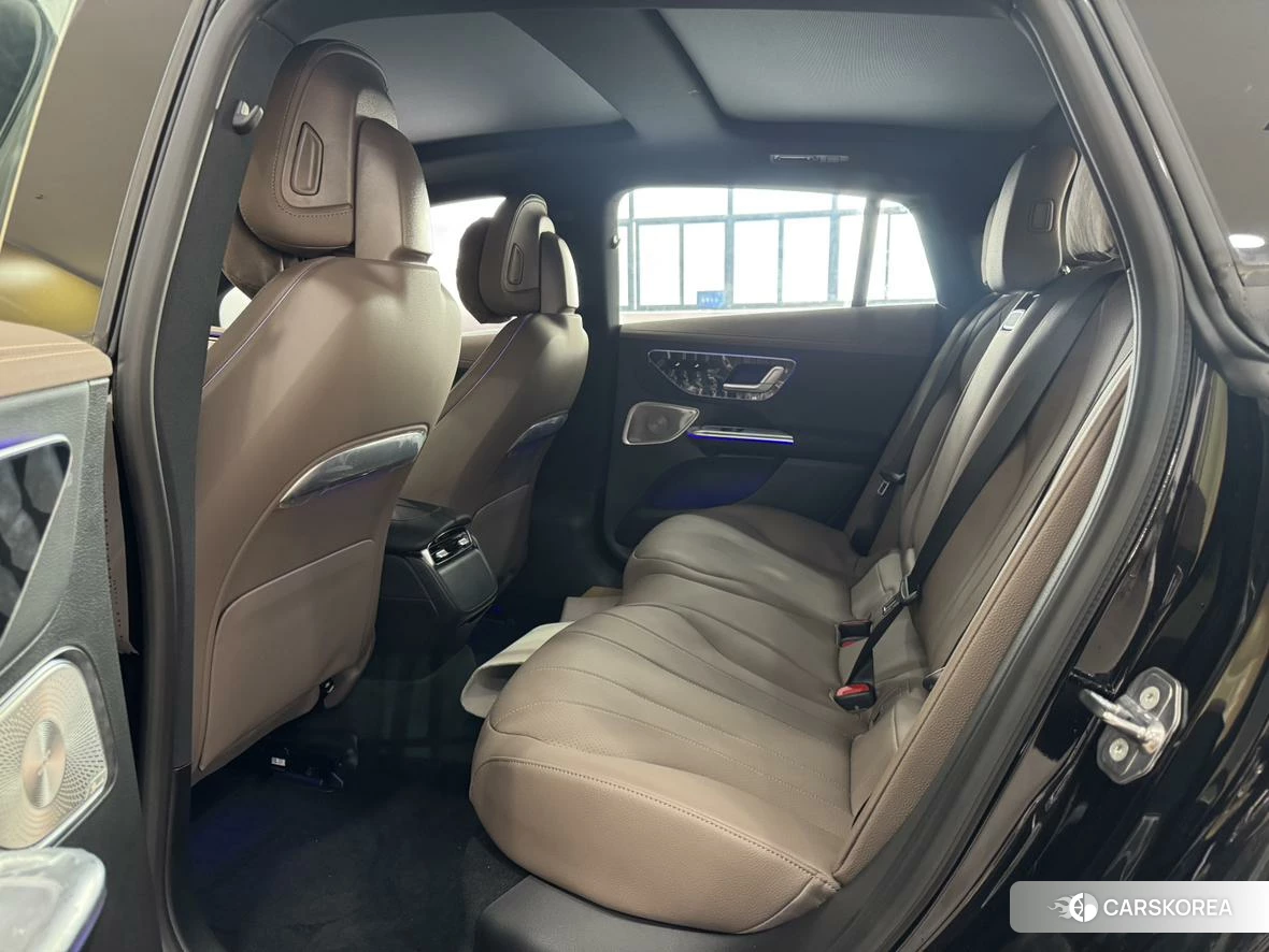 Mercedes-Benz EQE 2024 Черный из Китая, фото 5