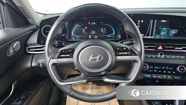 Hyundai The New Avante (CN7) 2023 Белый из Кореи, фото 5