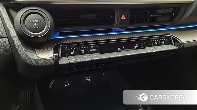 Toyota Prius 5th Generation 2025 Серый из Кореи, фото 5