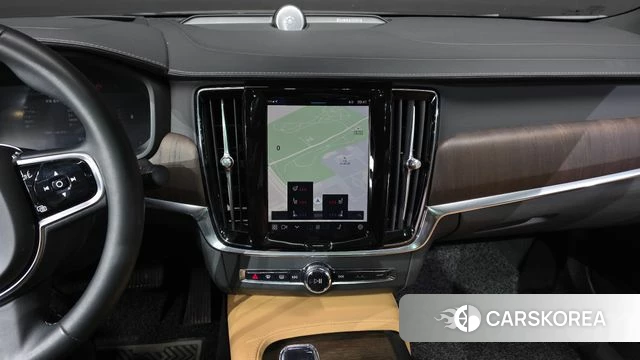 Volvo S90 2023 Черный из Кореи, фото 5