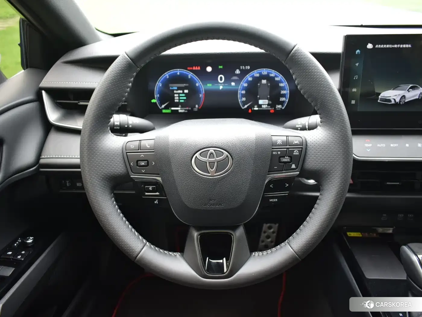 Toyota Camry 2025 Белый из Китая, фото 5