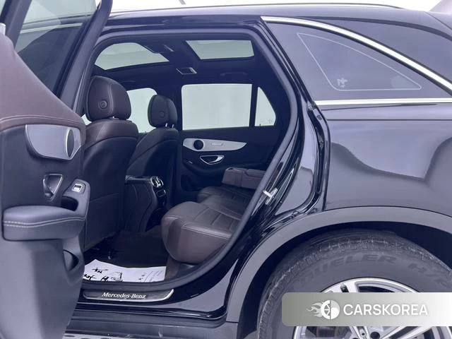 Mercedes-Benz GLC 2021 Черный из Китая, фото 5