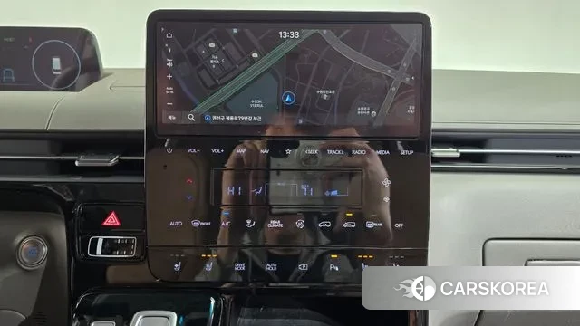 Hyundai Staria 2023 Белый из Кореи, фото 5