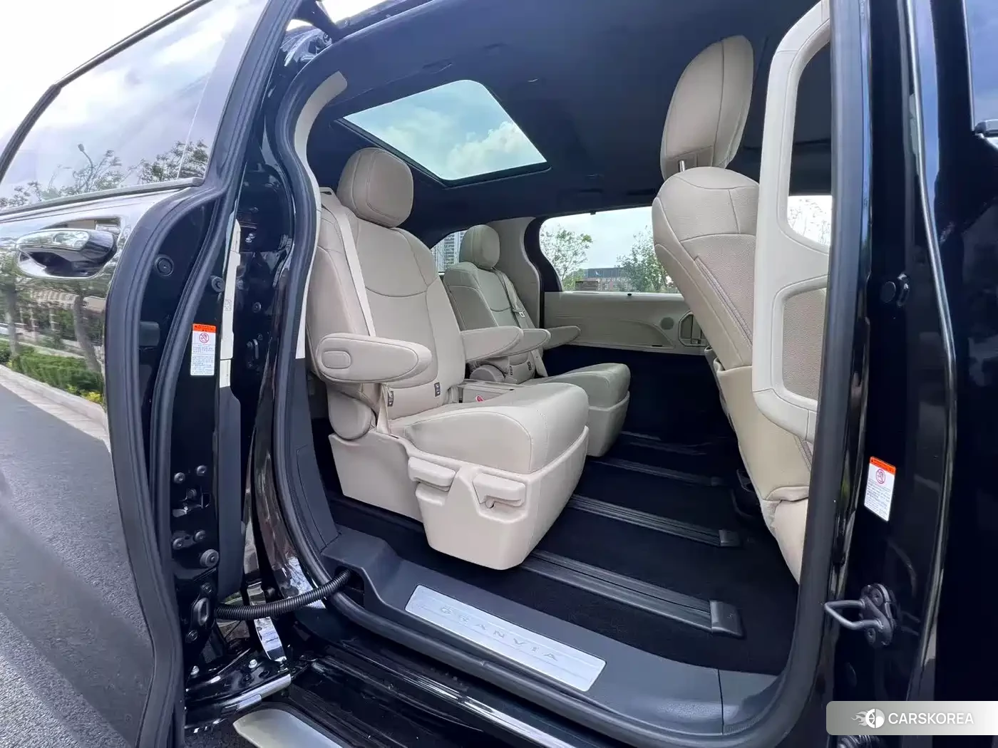 Toyota Grevia 2024 Черный из Китая, фото 6