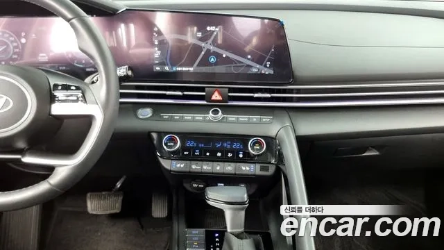 Hyundai The New Avante (CN7) 2023 Светло-серебряный цвет из Кореи, фото 5