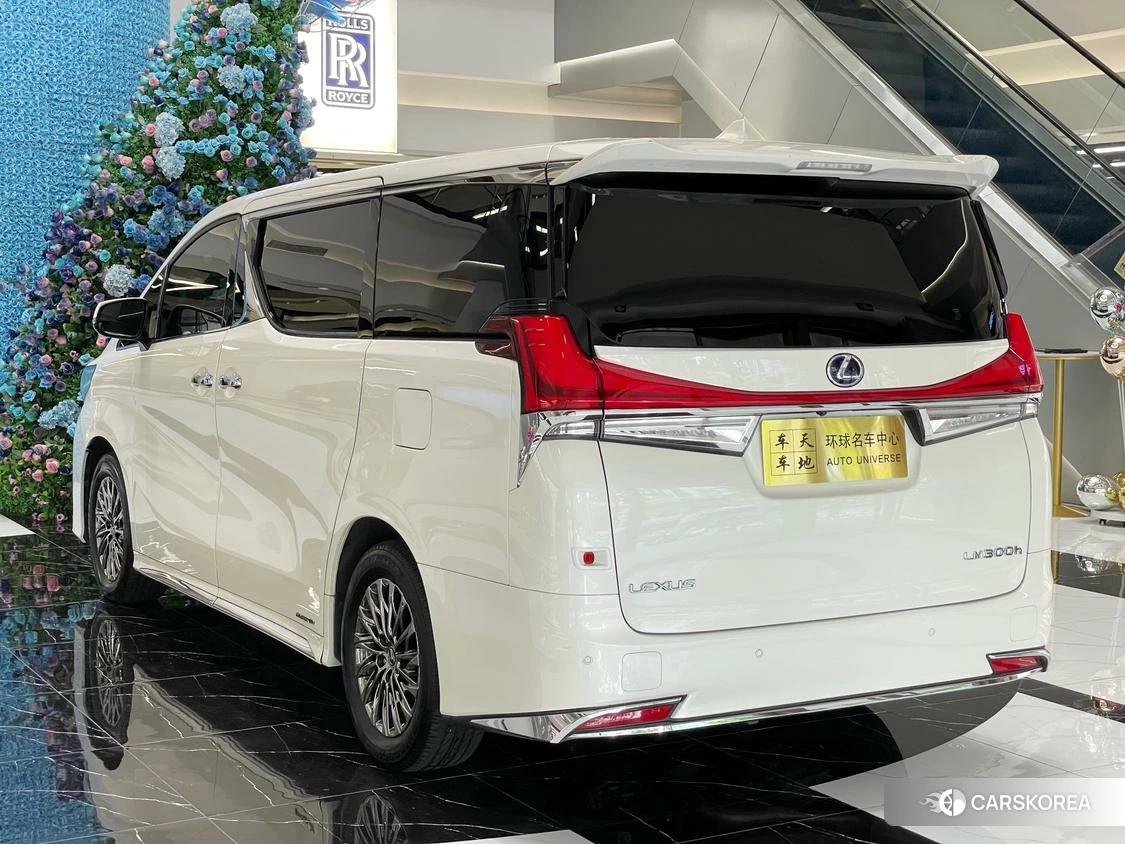 Lexus LM 2020 Белый из Китая, фото 5