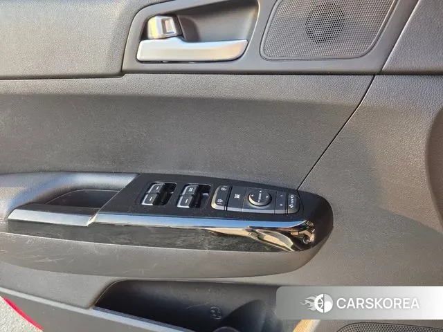 Kia Sportage 4th Generation 2018 Белый из Кореи, фото 5