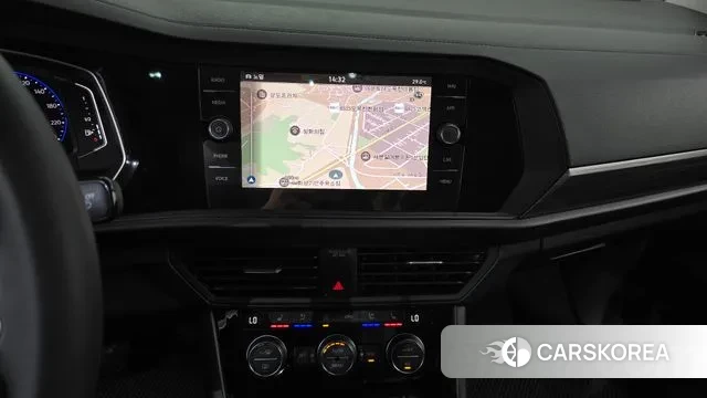 Volkswagen 7th Generation of Jetta 2024 Серебристо-серый из Кореи, фото 5