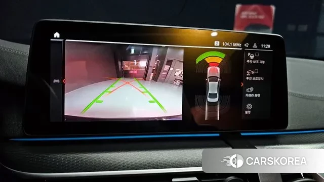 BMW 5 Series (G30) 2023 Черный из Кореи, фото 5