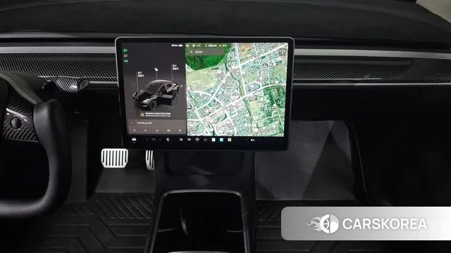 Tesla Model Y 2023 Черный из Кореи, фото 5