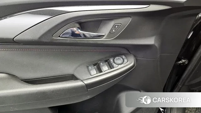 Chevrolet (GM Daewoo) Trailblazer 2023 Черный из Кореи, фото 5