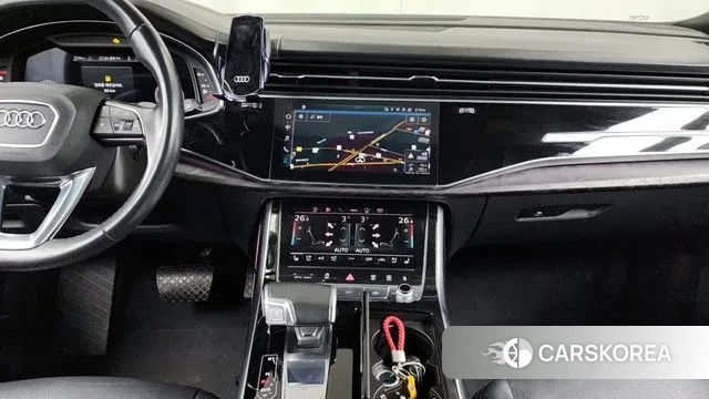 Audi Q8 (4M) 2022 Черный из Кореи, фото 5