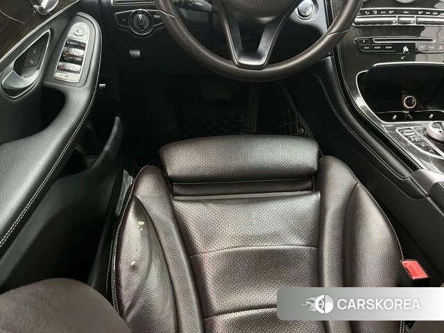 Mercedes-Benz GLC 2018 Черный из Китая, фото 5