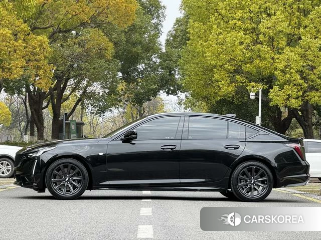 Cadillac CT5 2023 Черный из Китая, фото 5