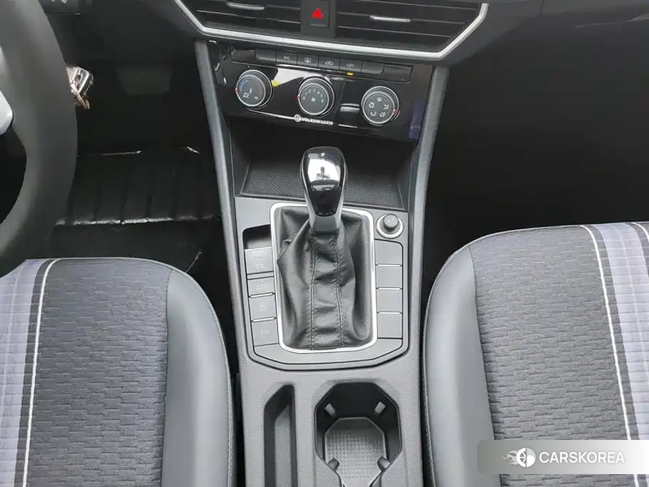 Volkswagen Sagitar 2024 Белый из Китая, фото 5
