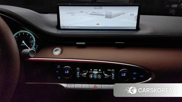 Genesis GV70 2023 Белый из Кореи, фото 5