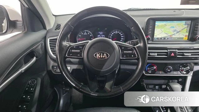 Kia Seltos 2021 Белый из Кореи, фото 5