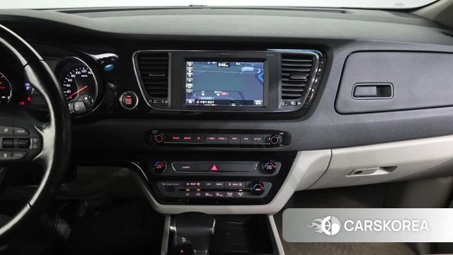 Kia The New Carnival 2019 Белый из Кореи, фото 5
