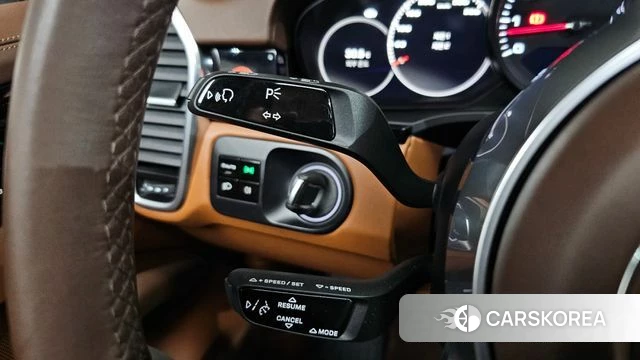 Porsche Cayenne (PO536) 2021 Жемчужный цвет из Кореи, фото 5
