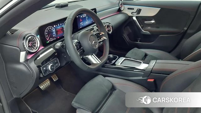 Mercedes-Benz CLA-Class C118 2025 Черный из Кореи, фото 5